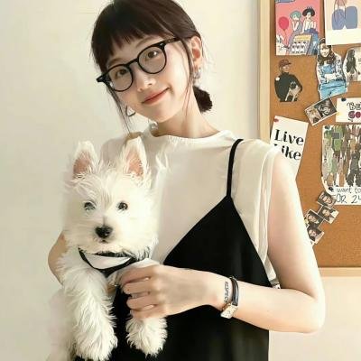 余小姐每天只想朝九晚五