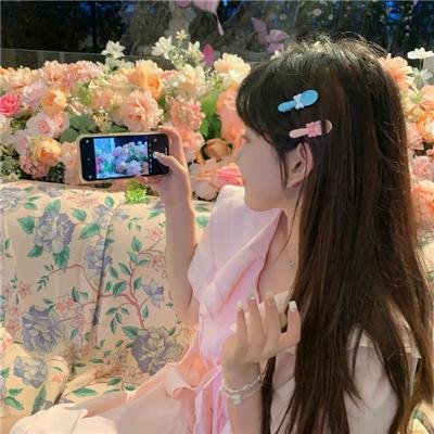 乘着马车高歌